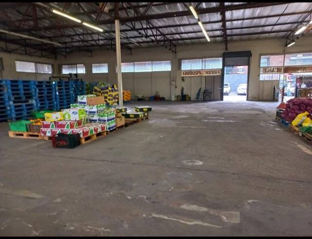 420M² RETAIL TO LET IN WHITE RIVER CENTRAL